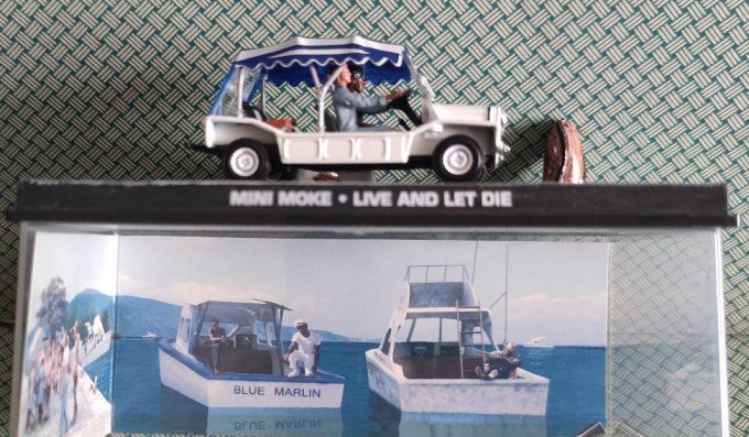 Mini Moke - Live and let die James Bond 007